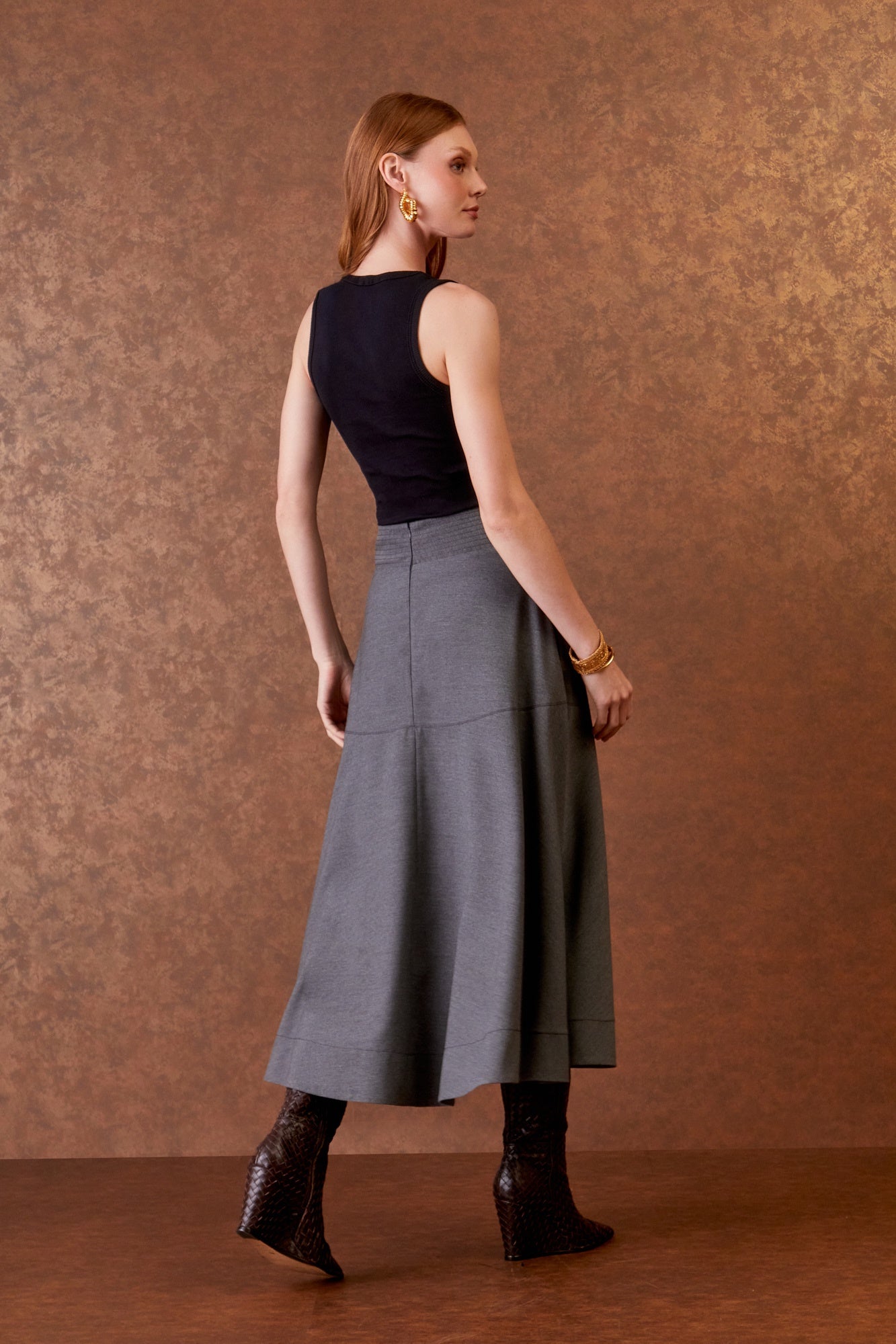 SAIA MIDI FIVELA COLEÇÃO INVERNO 25