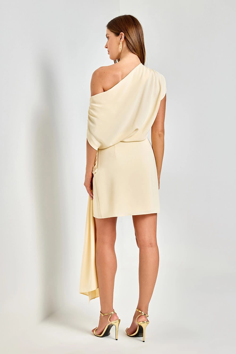 VESTIDO CURTO LIZ COLEÇÃO VERÃO 26