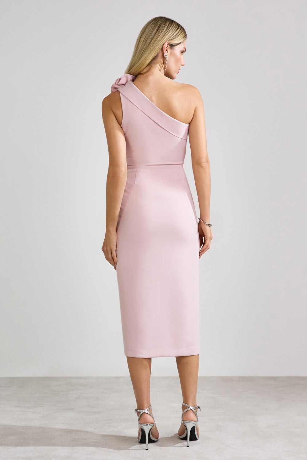 VESTIDO MIDI MILANO COLEÇÃO VERÃO 26