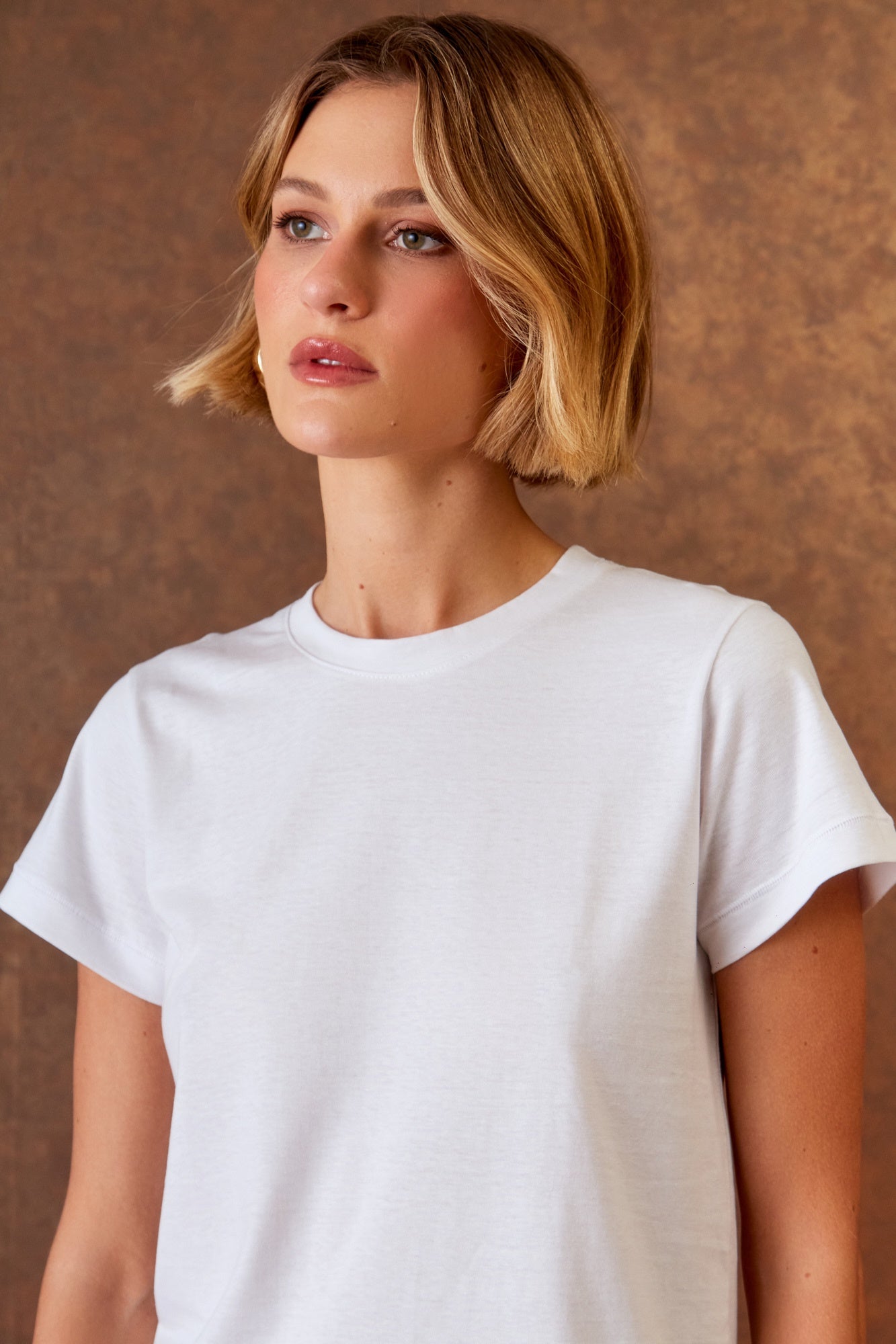 T-SHIRT ALGODÃO PREMIUM COLEÇÃO INVERNO 25