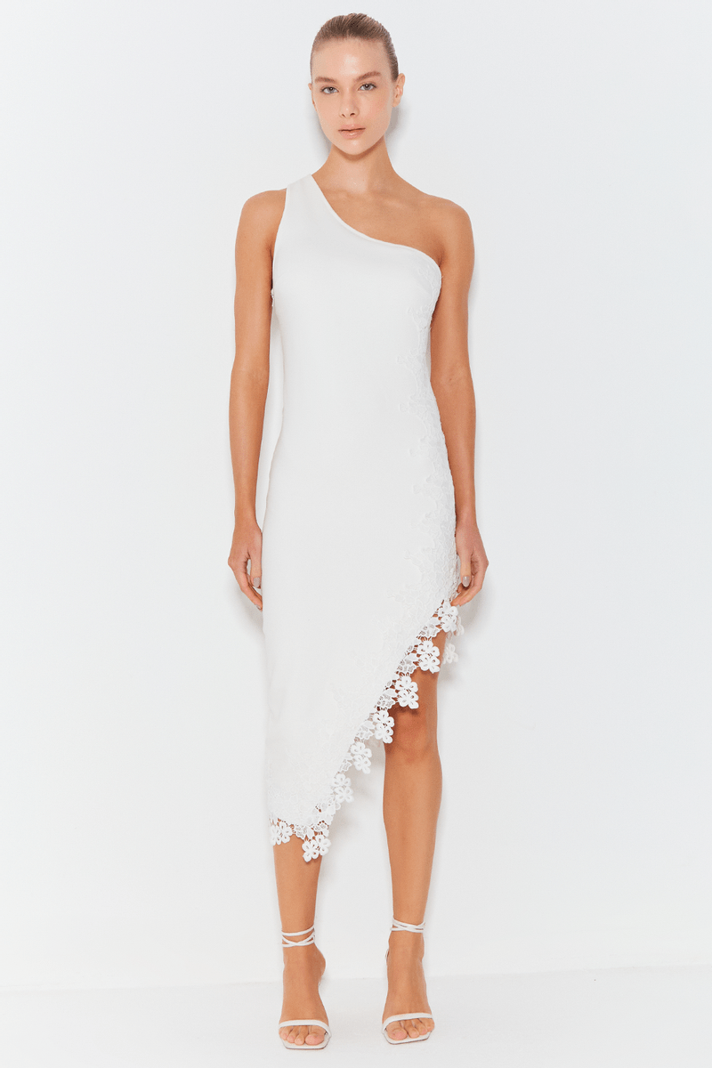 VESTIDO MIDI UM OMBRO SÓ COM RENDA COLEÇÃO VERÃO 24