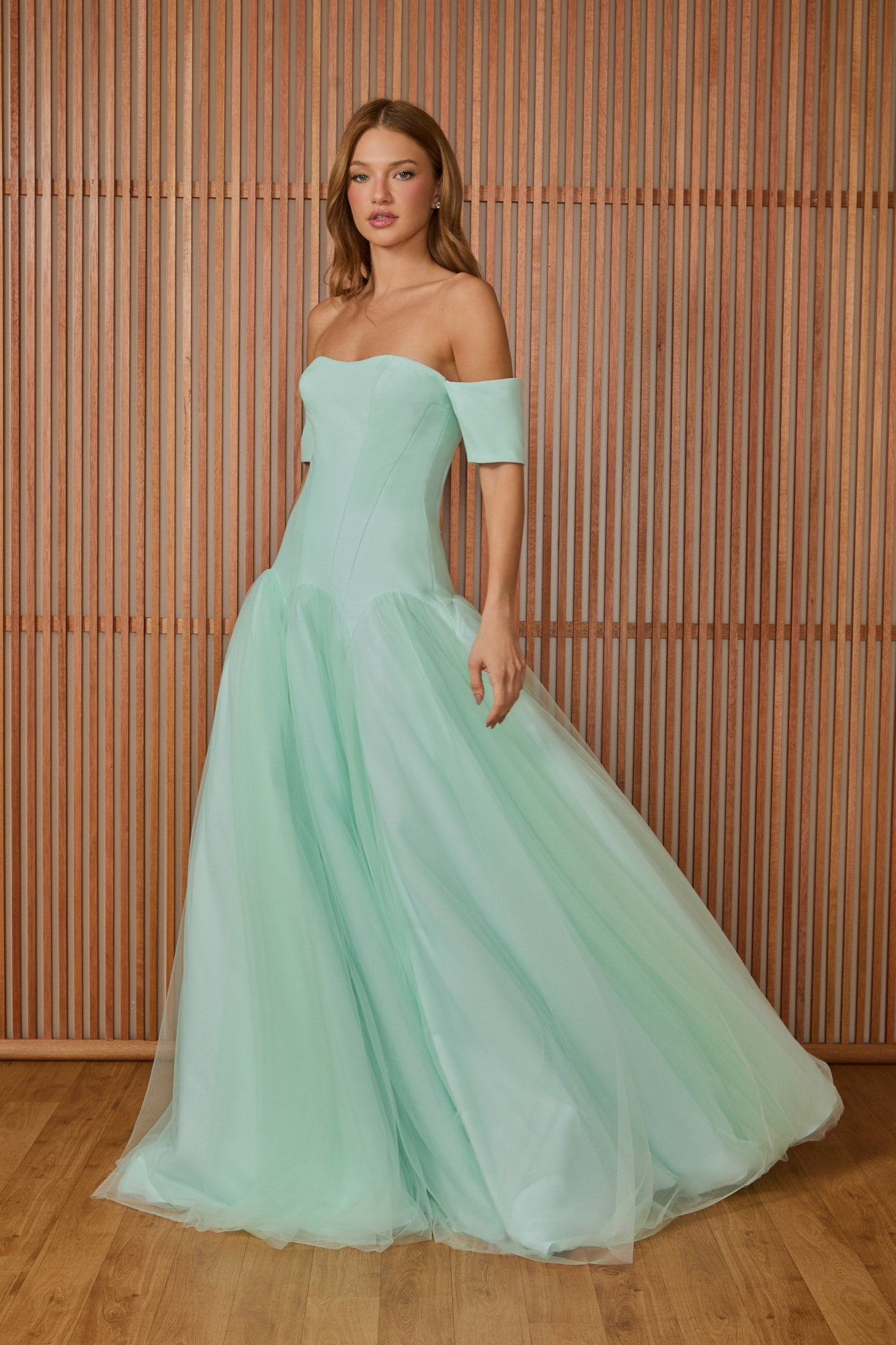 VESTIDO LONGO GABRIELA MANGA CURTA COLEÇÃO INVERNO 25