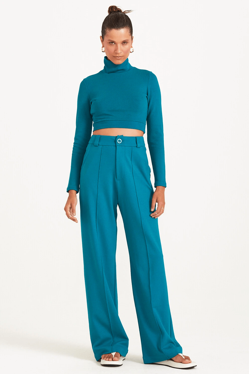 CALÇA PANTALONA COM FRISOS COLEÇÃO VERÃO 24