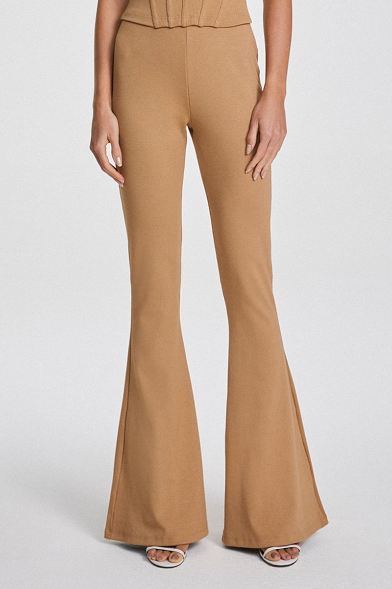 CALÇA FLARE EM MALHA COLEÇÃO VERÃO 24