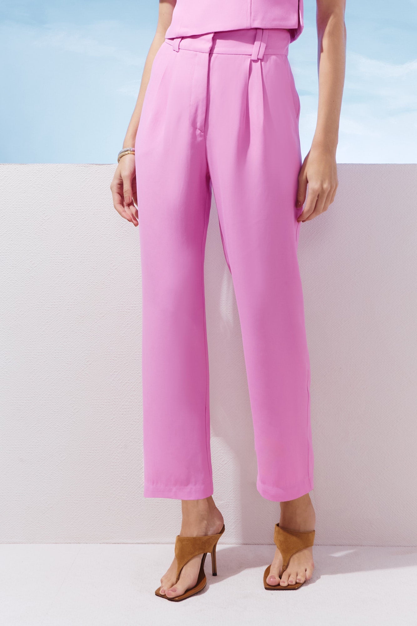 CALÇA CLASSICA PREGAS COLEÇÃO VERÃO 27