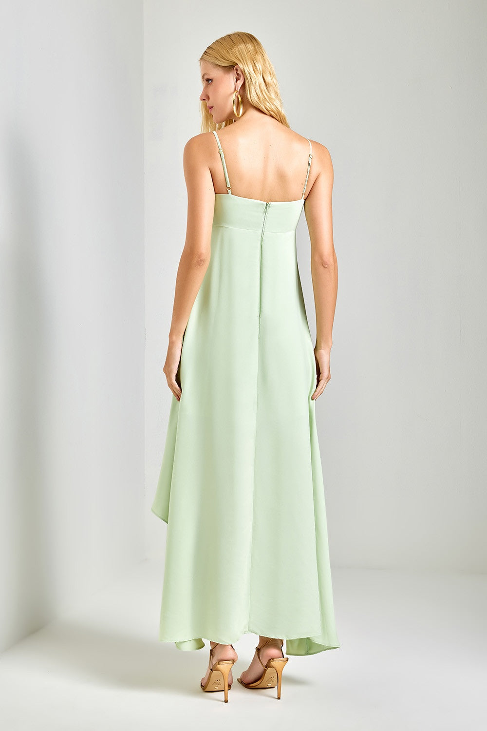 VESTIDO SERENO COLEÇÃO VERÃO 26