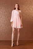 VESTIDO CURTO OMBRO SO CAMADAS COLEÇÃO INVERNO 25