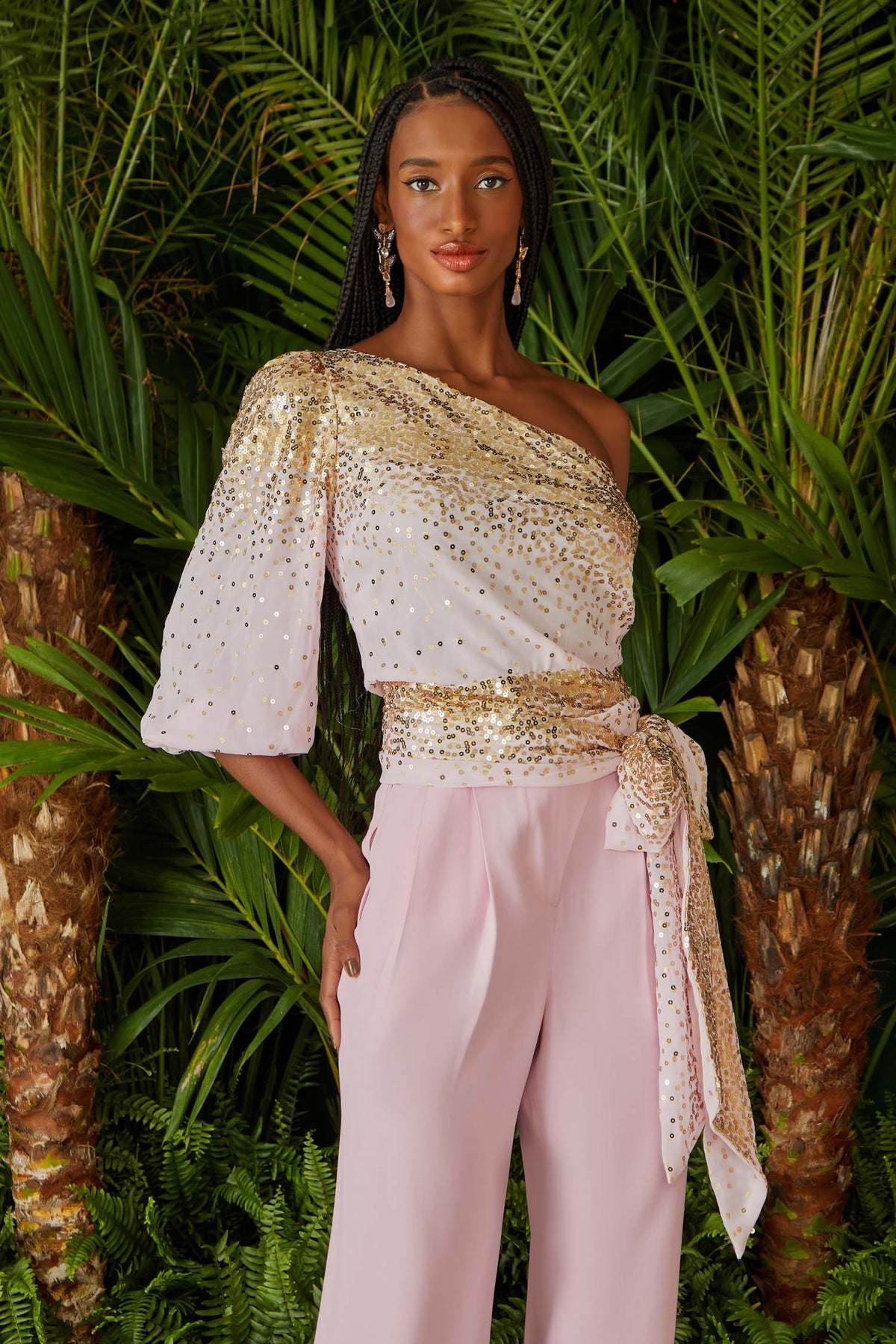 BLUSA UM OMBRO SÓ PAETE COLEÇÃO VERÃO 24