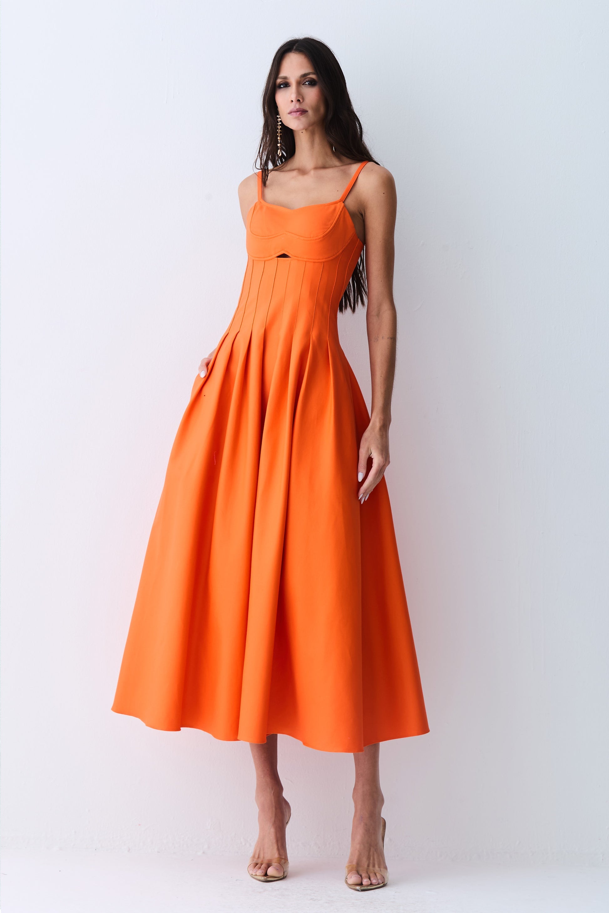 VESTIDO LONGO ACINTURADO PREGAS SAIA RECORTE COLEÇÃO VERÃO 27
