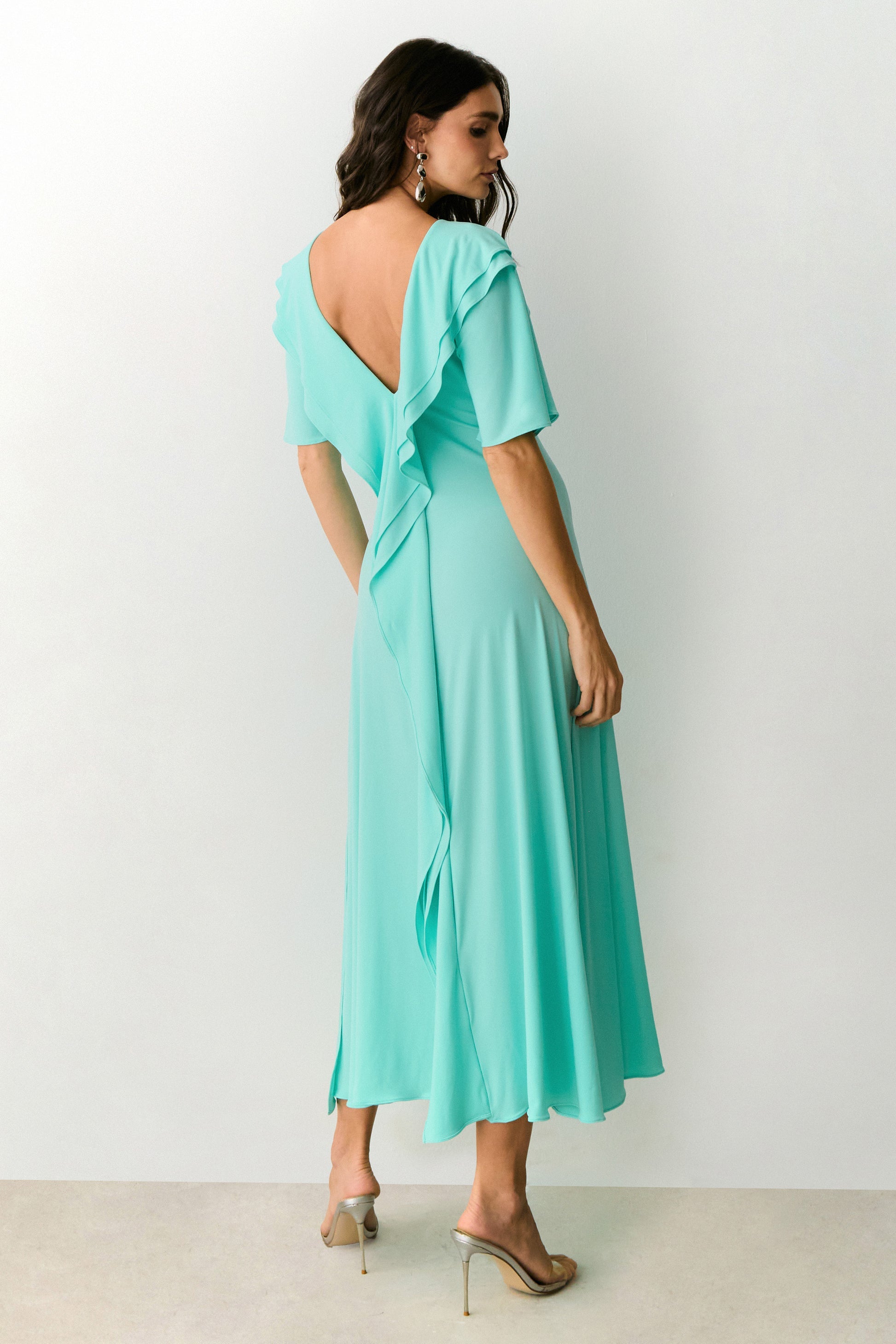 VESTIDO MIDI SOBREPOSIÇÃO DUPLA DECOTE E COSTAS COLEÇÃO VERÃO 27