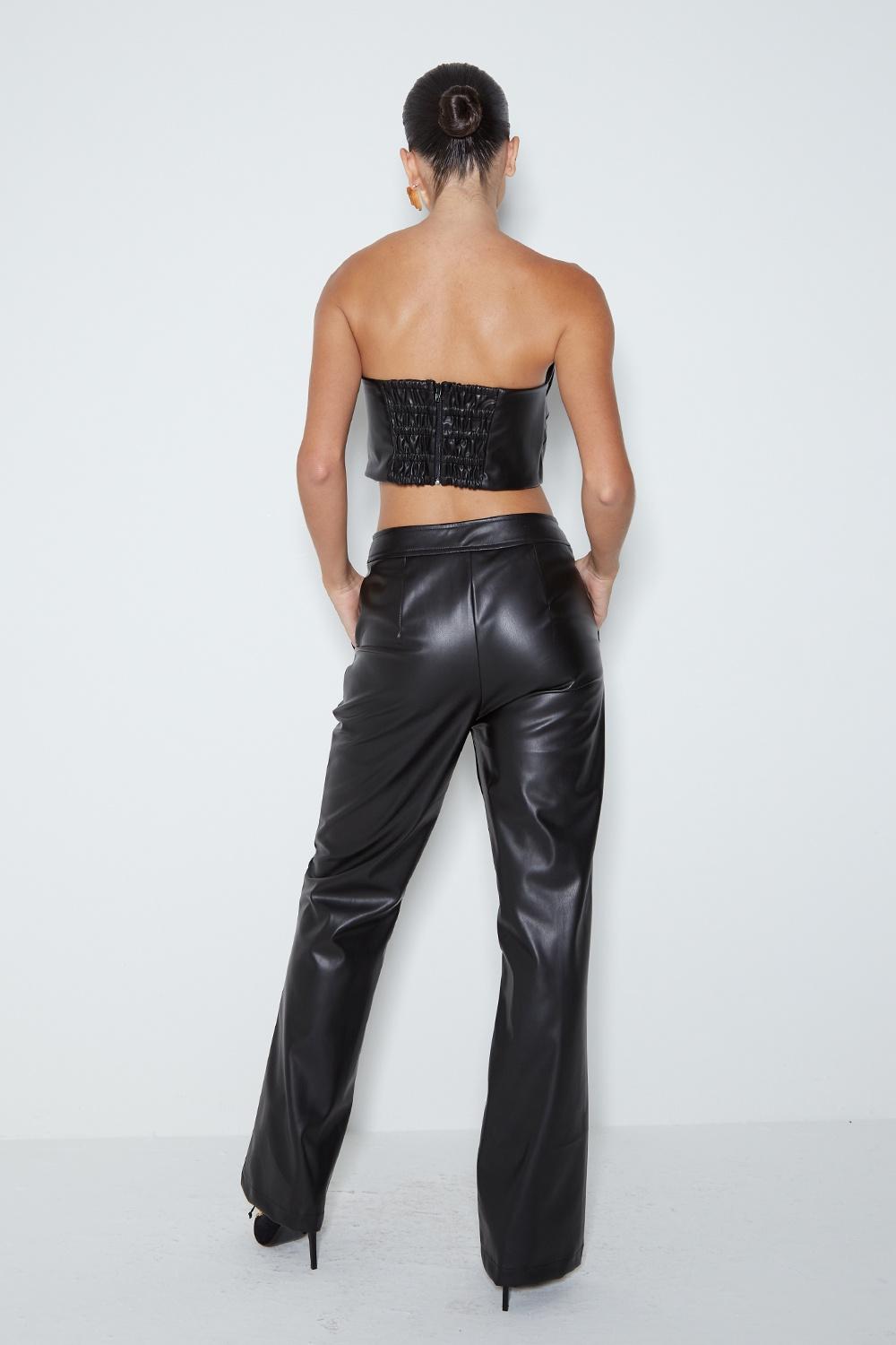 CROPPED TOMARA QUE CAIA CORSELET DE POLIURETANO COLEÇÃO INVERNO 24