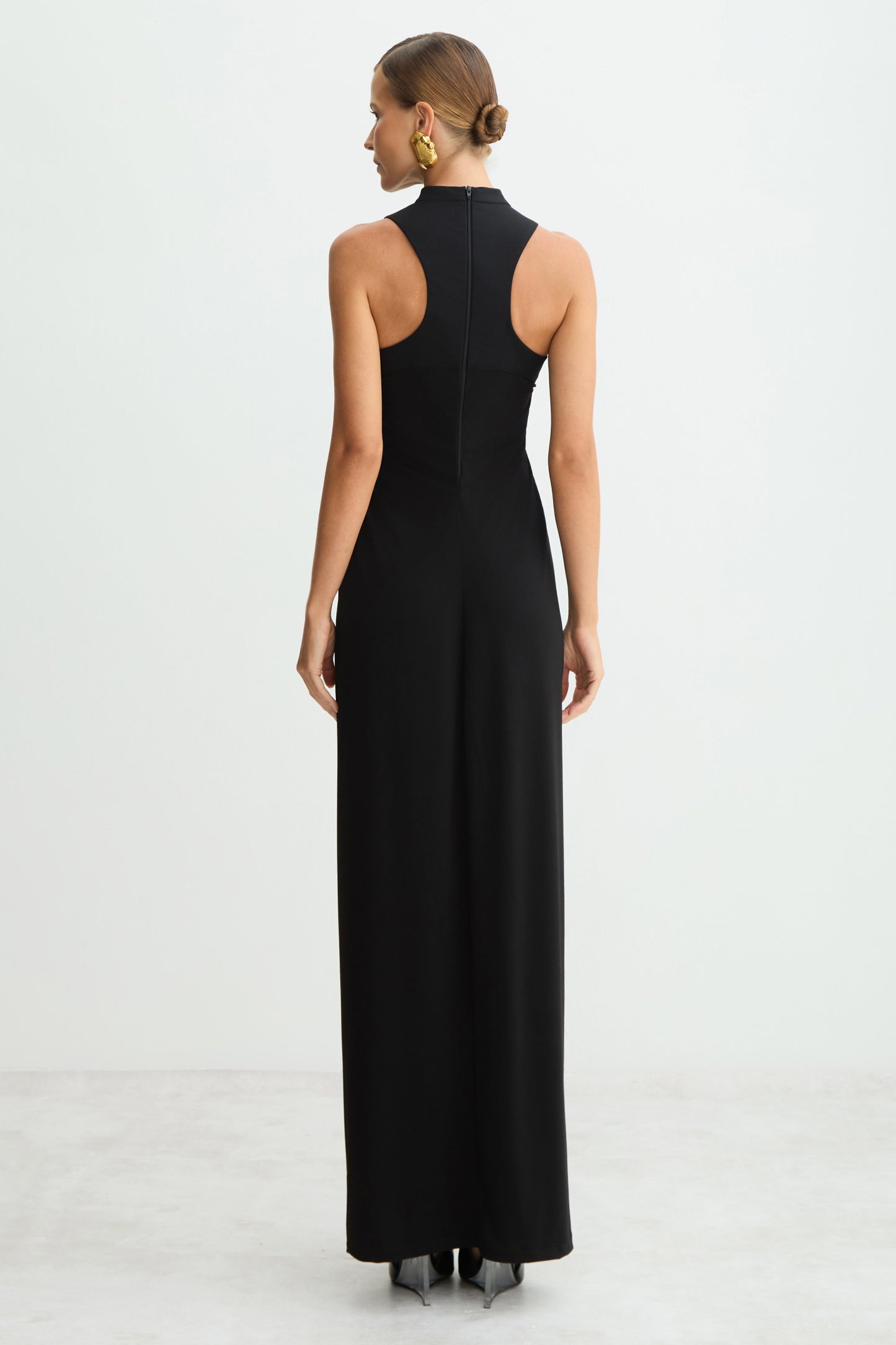 VESTIDO MIDI ESTRUTURADO SAIA TULIPA GOLA MEDIA COLEÇÃO INVERNO 26