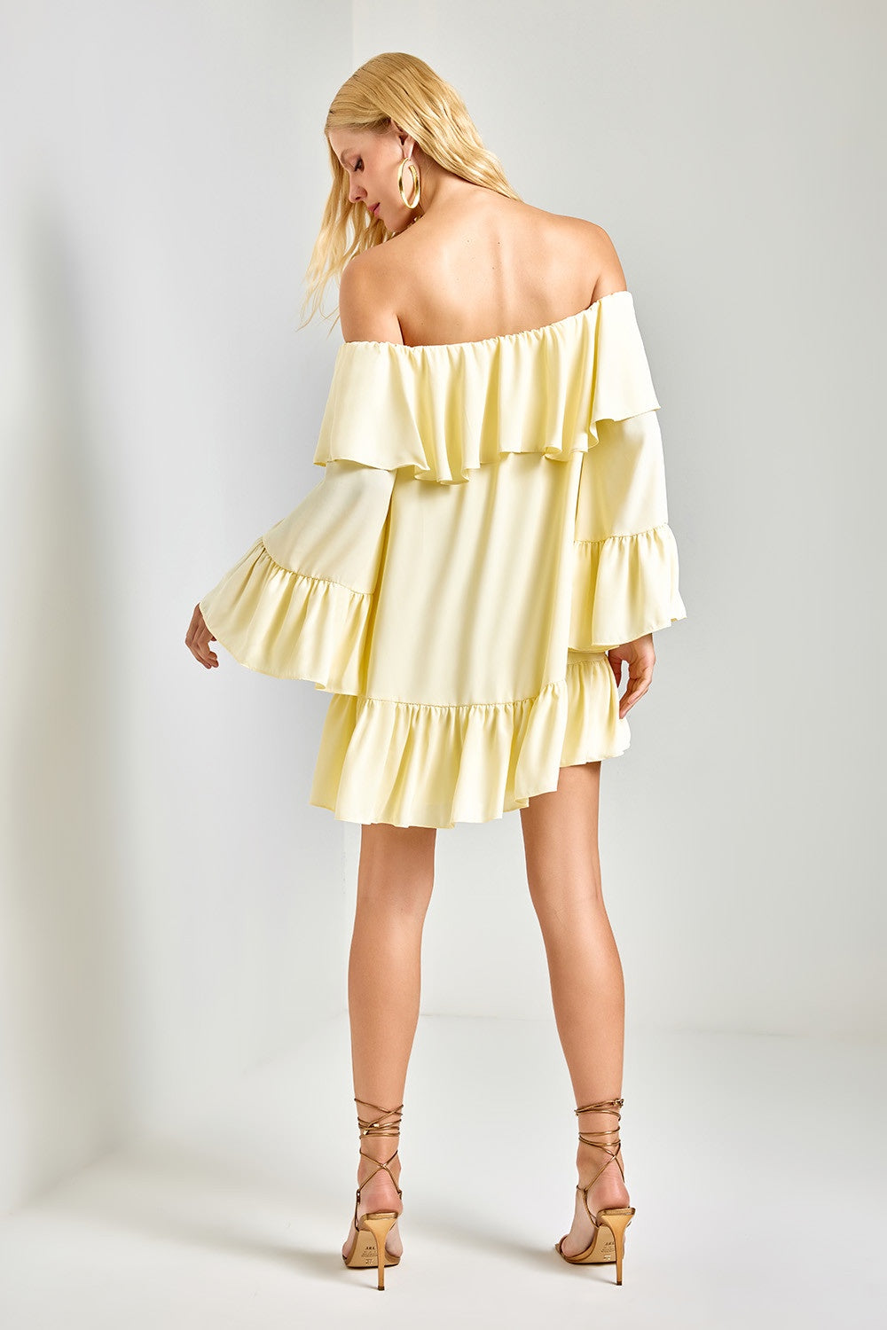 VESTIDO CURTO AURA COLEÇÃO VERÃO 26