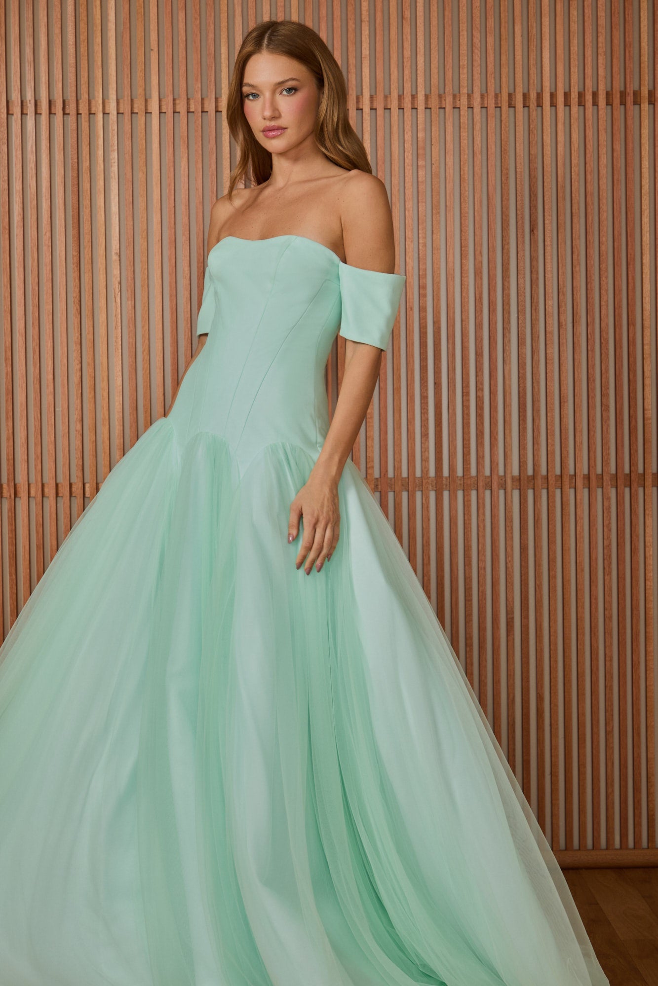 VESTIDO LONGO GABRIELA MANGA CURTA COLEÇÃO INVERNO 25