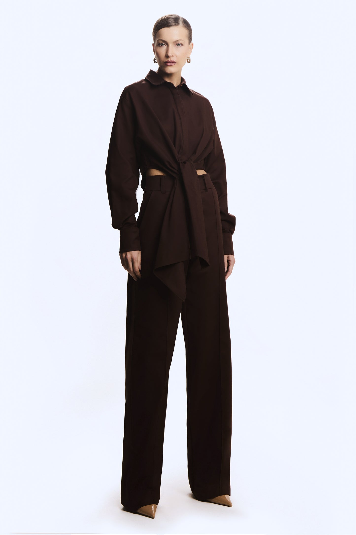 CONJUNTO CALCA RETA FRISO FRONTAL E CAMISA AMARRACAO FRONTAL COLEÇÃO INVERNO 26