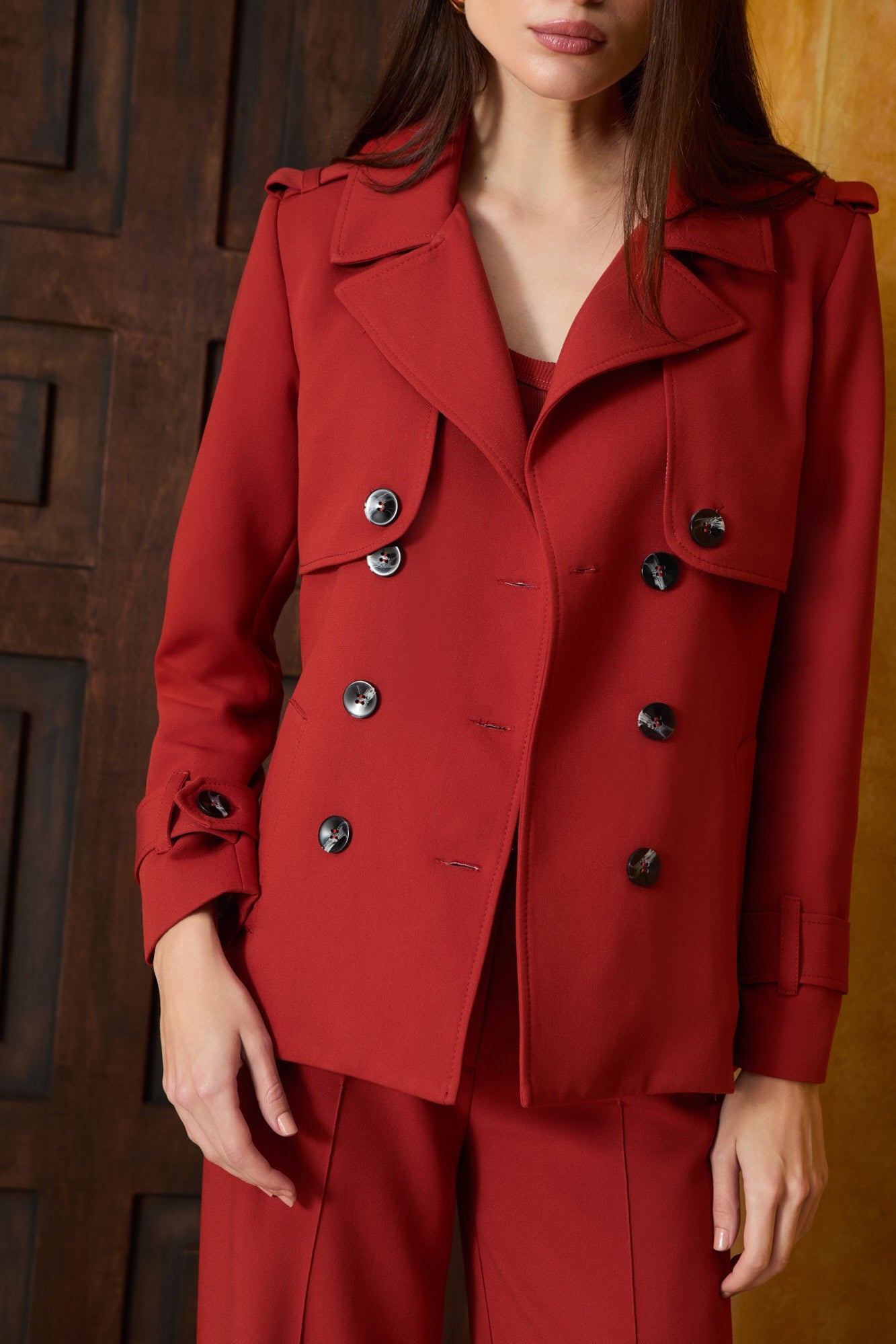 CONJUNTO DE  BLAZER DETALHE BOTÕES E CALÇA RETA CASA INGLESA COLEÇÃO INVERNO 26
