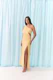 VESTIDO LONGO OMBRO SÓ FENDA LATERAL COLEÇÃO VERÃO 26