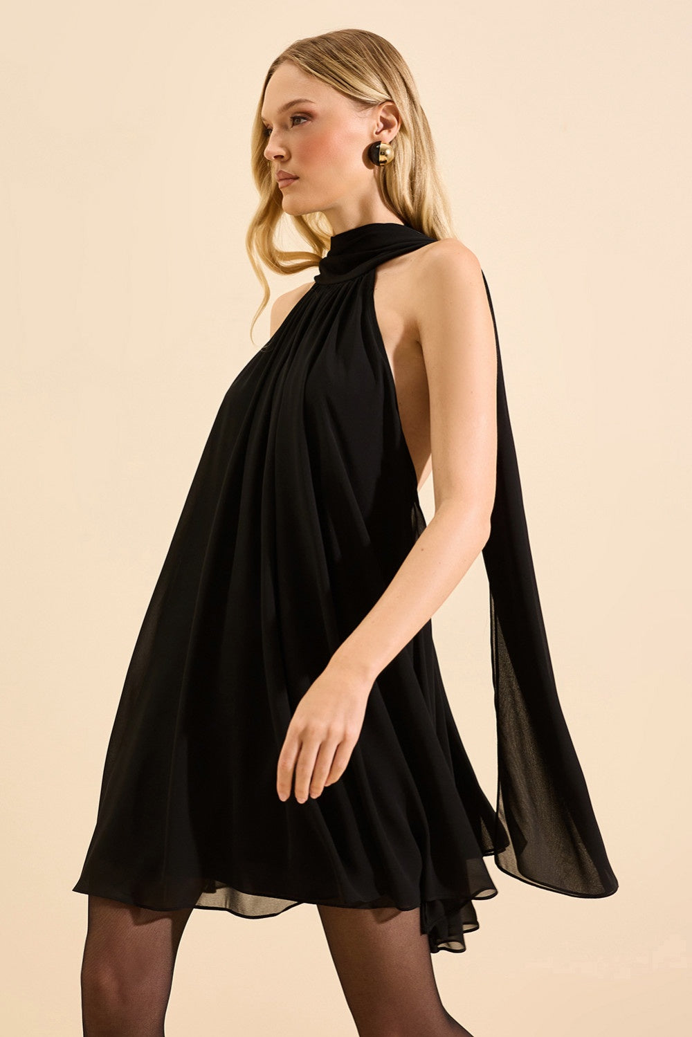 VESTIDO CURTO FIORELA COLEÇÃO INVERNO 26
