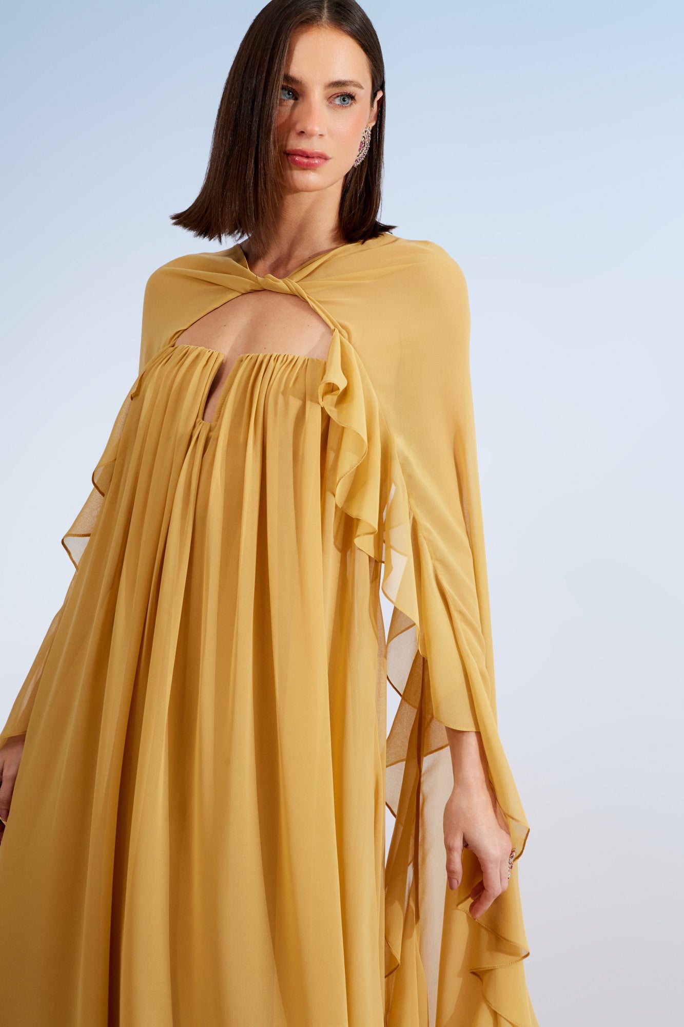 VESTIDO LONGO CAPA DETALHE DECOTE COLEÇÃO ALTO VERÃO 26