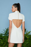 VESTIDO CURTO HILARY MANGA SOBREPOSTA COLEÇÃO VERÃO 26