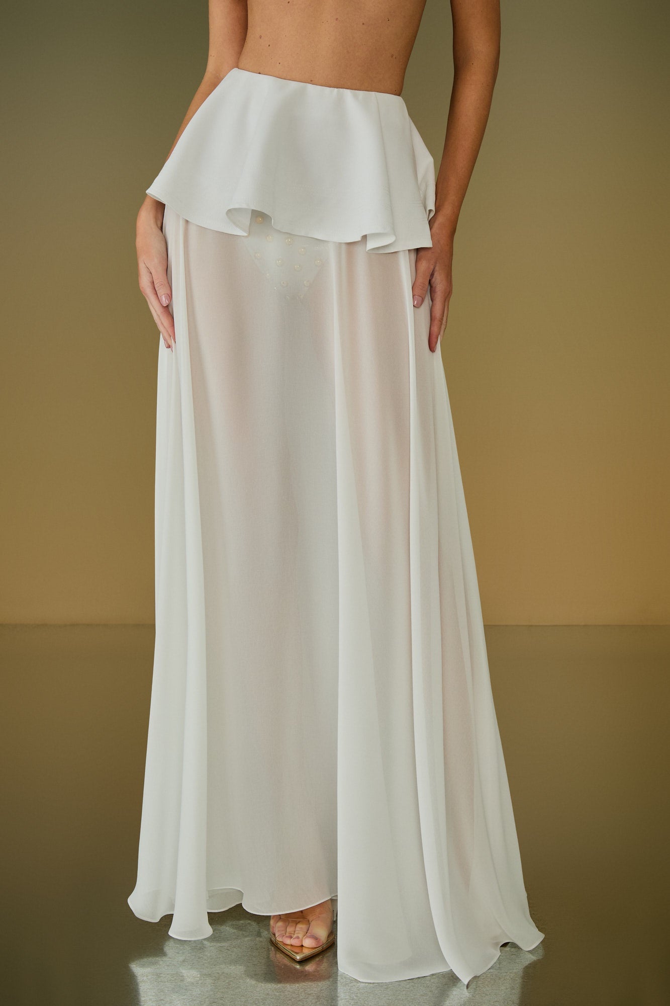 SAIA LONGA CLARA BASQUE COLEÇÃO ALTO VERÃO 26