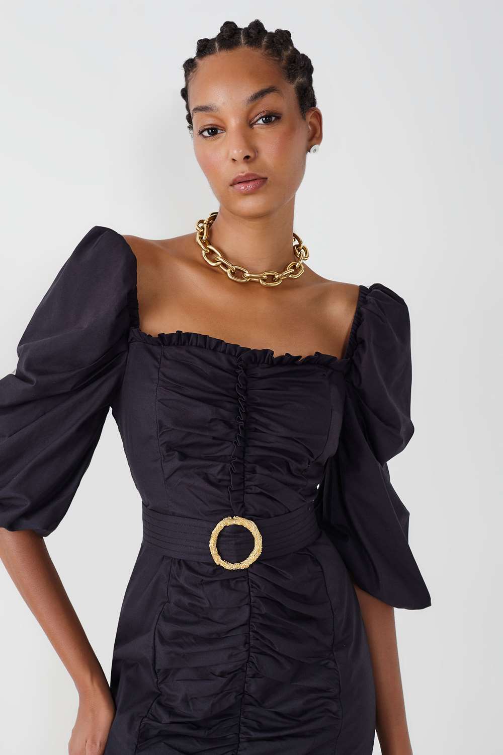 VESTIDO CURTO DRAPEADO MANGA BUFANTE COLEÇÃO INVERNO 21