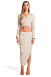 CONJUNTO DE SAIA MIDI COM FENDA DIAGINAL E BLAZER MANGA COMPRIDA FAIXA TRANSPASSADA BARRA COLEÇÃO INVERNO 23