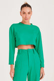 CONJUNTO DE CROPPED DE MALHA OVERSIZED E CALÇA CONVERSÃO COM FRISOS COLEÇÃO INVERNO 23