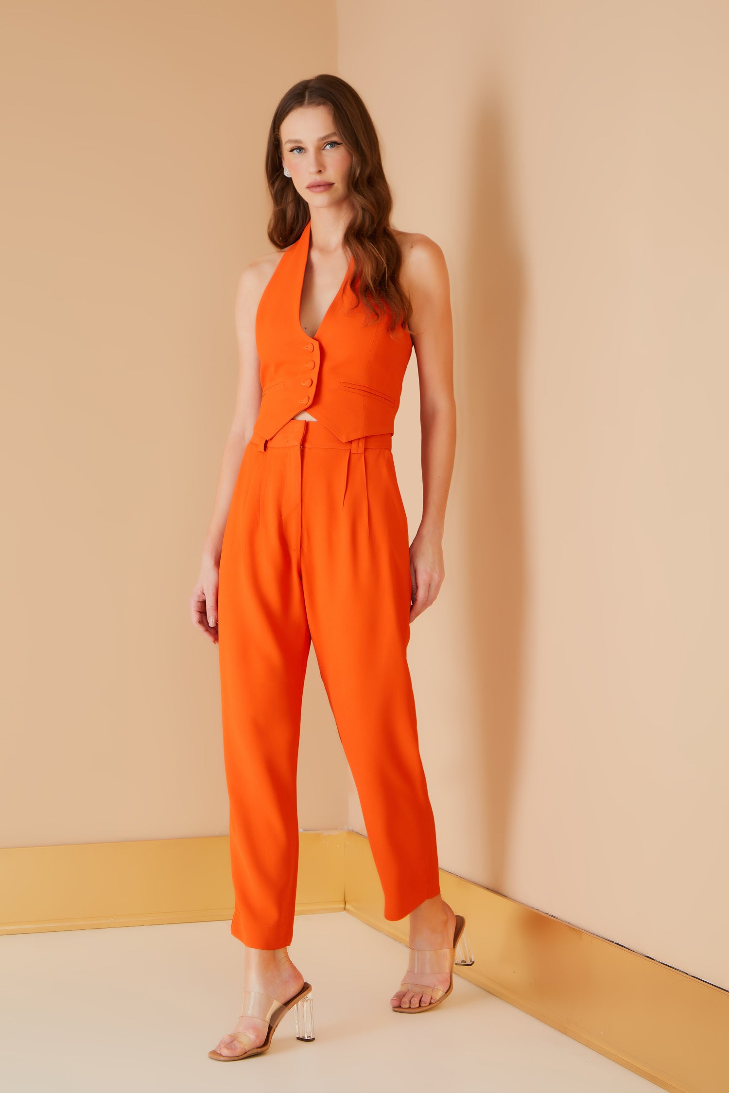 CALÇA DETALHE PREGA COLEÇÃO INVERNO 23