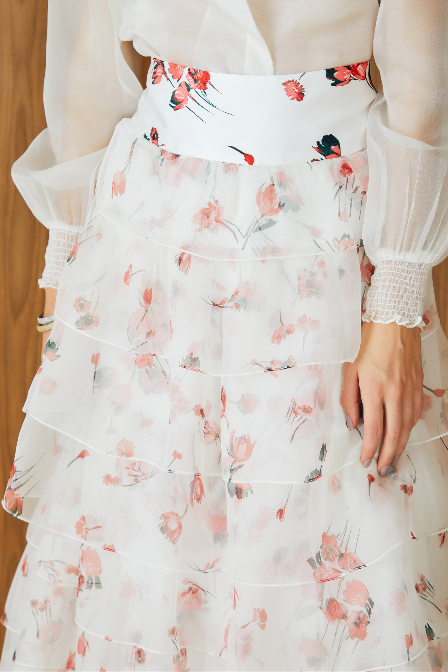 SAIA LONGA BABADOS ORGANZA COLEÇÃO VERÃO 23