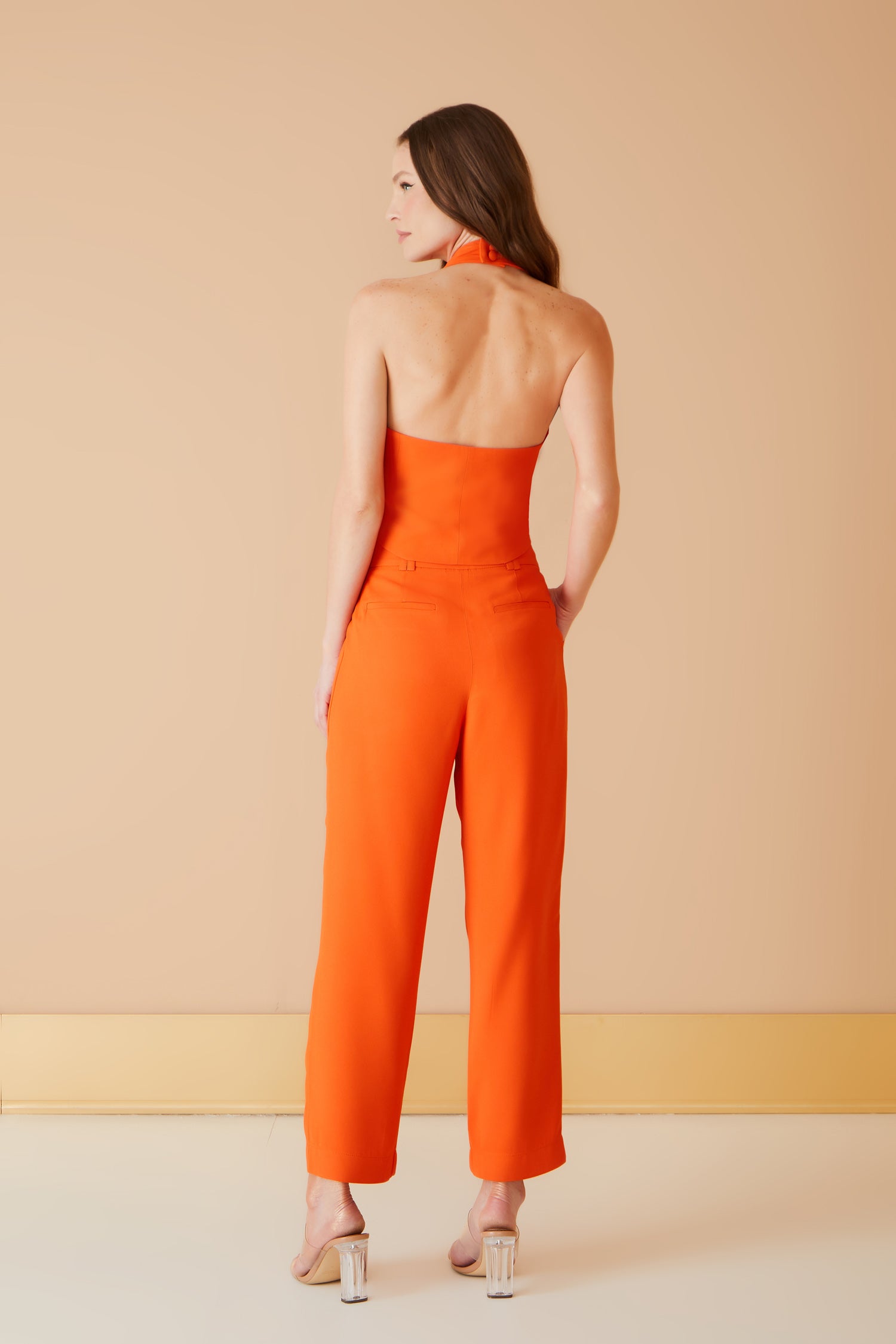 CALÇA DETALHE PREGA COLEÇÃO INVERNO 23